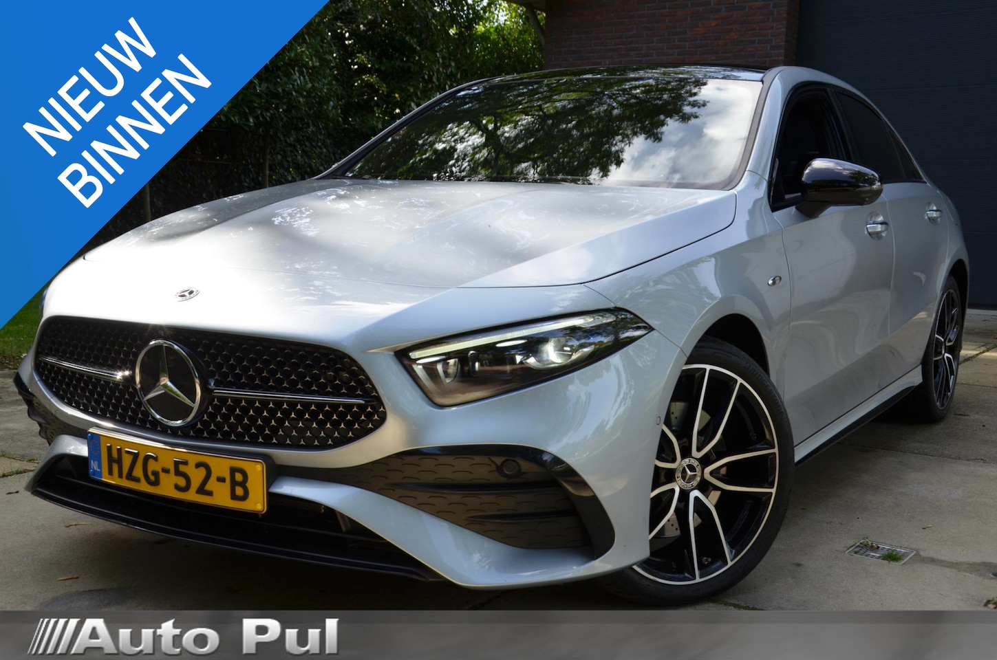 Mercedes-Benz A-klasse - 250 e Business Solution AMG Automaat/Led/Navi/Pdc/Ecc/Panoramadak/Achteruitrijcamera/Stoel - AutoWereld.nl