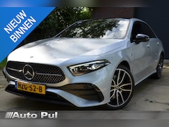 Mercedes-Benz A-klasse - 250 e Business Solution AMG Automaat/Led/Navi/Pdc/Ecc/Panoramadak/Achteruitrijcamera/Stoel