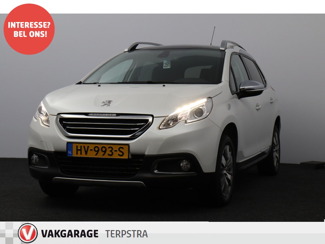 Peugeot 2008 - 1.2 PureTech Allure/ Automaat!/ Half-Leder/ Trekhaak/ Panorama-Dak/ Navi/ Clima/ Cruise/ B - AutoWereld.nl