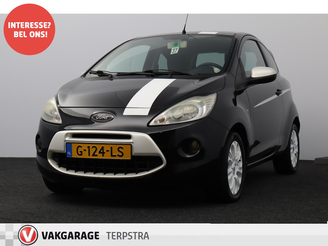 Ford Ka - 1.2 Titanium/ D-Riem verv: 138.000 KM!/ Panorama-Dak/ 15'' LMV/ Extra getint glas/ Dakspoi - AutoWereld.nl