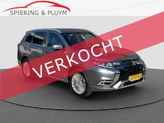 Mitsubishi Outlander - 2.4 PHEV S-Edition Dealer Onderhouden | AWD | 360 Camera