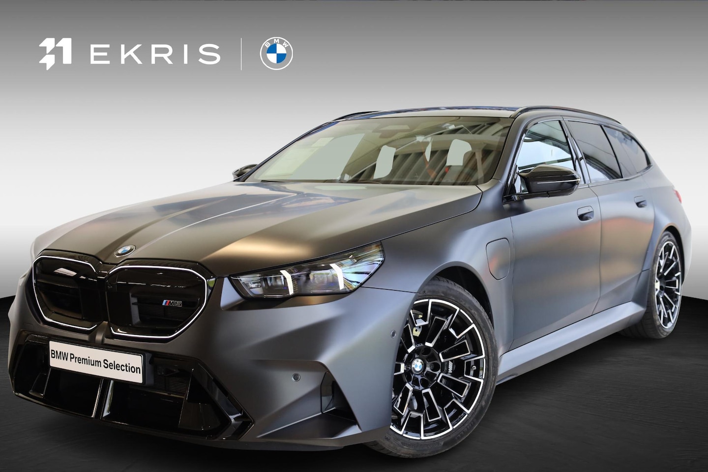 BMW M5 - Touring | Driving Assistant Professional | SOH 100% | Stoelverwarming | Panoramadak | head - AutoWereld.nl
