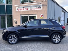 Volkswagen T-Roc - 1.5 TSI Style Busines / Automaat / Garantie