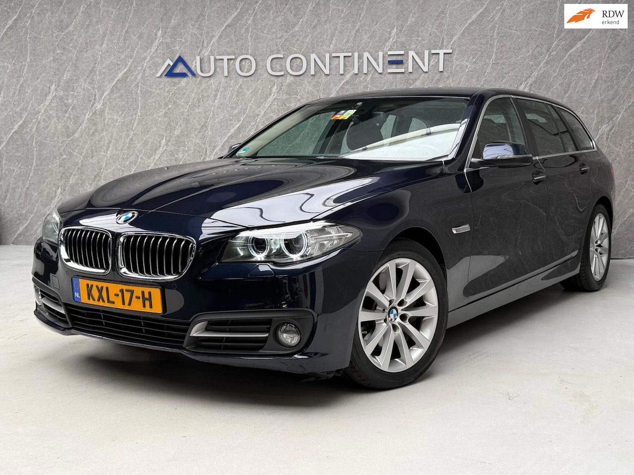 BMW 5-serie Touring - 528i M Sport Edition High Executive / APK - AutoWereld.nl