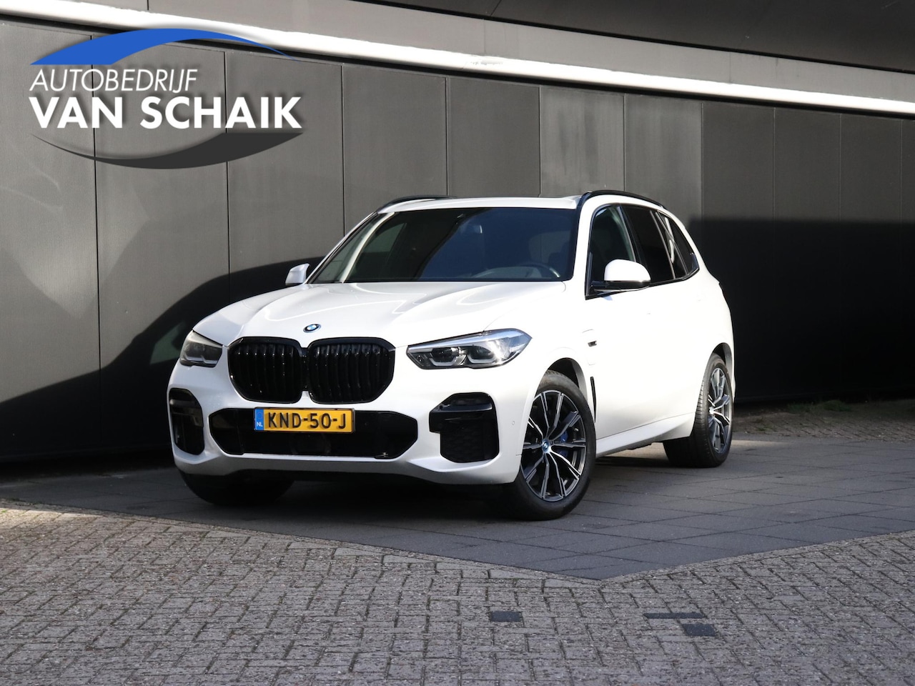 BMW X5 - xDrive45e High Executive | LEDER | MEMORY | PANO-DAK | SPORTSTOELEN | PDC | CRUISE | NAVI - AutoWereld.nl