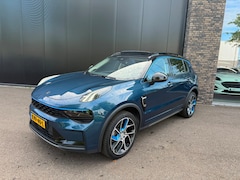 Lynk & Co 01 - 1.5 More PHEV Panorama, Winter pack, Navi, Camera etc. etc