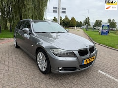 BMW 3-serie Touring - 318i Corporate Lease Luxury Line