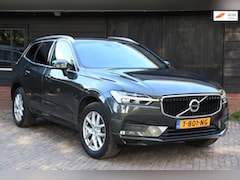 Volvo XC60 - 2.0 D4 Momentum Leer/Stoelverwarming/Trekhaak uitklapbaar