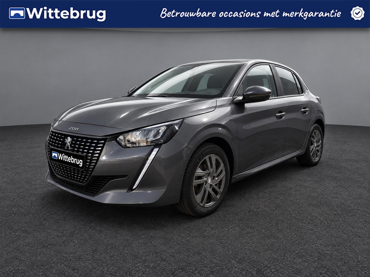 Peugeot 208 - 1.2 PureTech Active Pack I NAVIGATIE I PARKEERSENSORENM ACHTER I L.M. VELGEN I - AutoWereld.nl