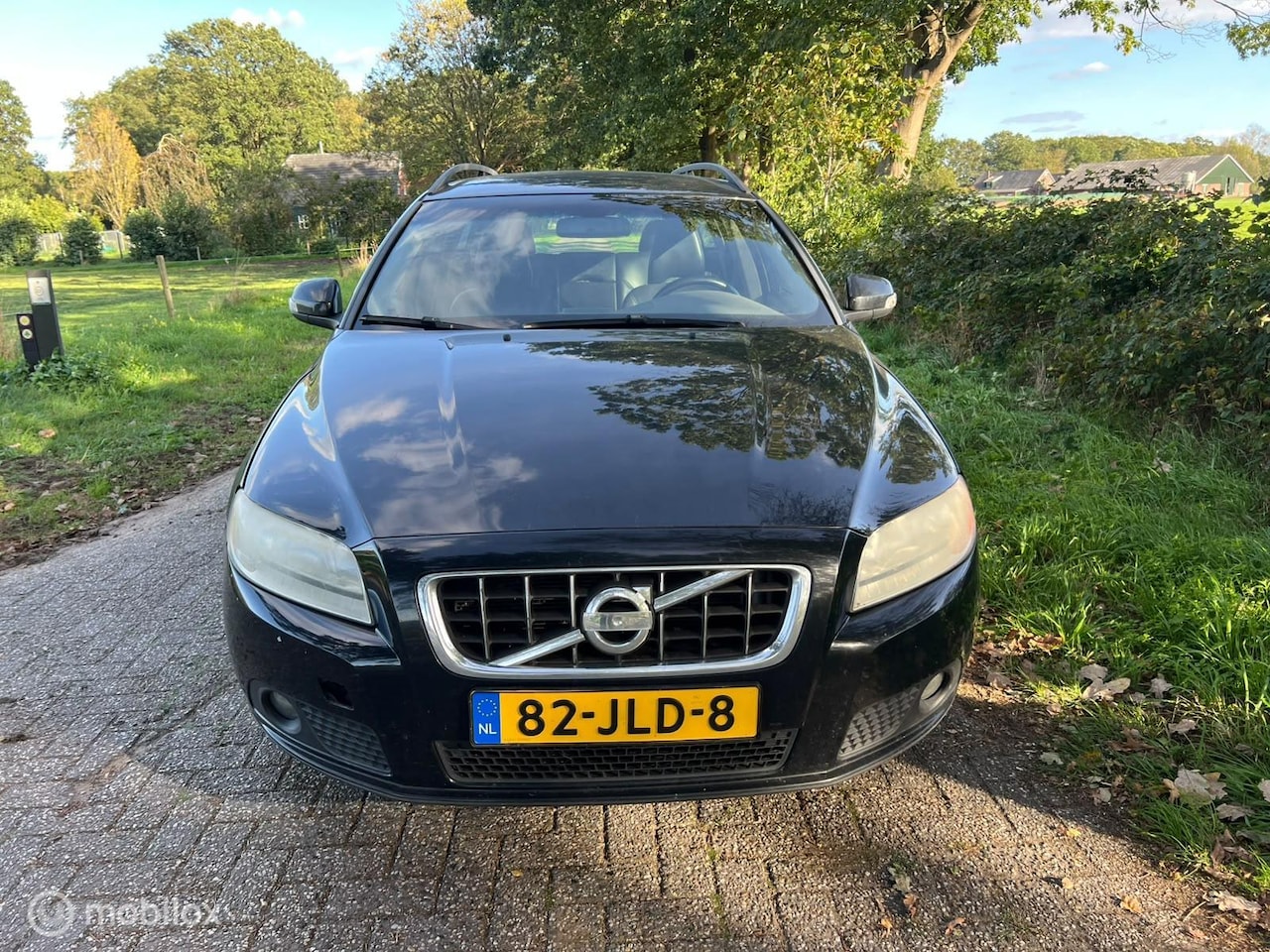 Volvo V70 - 2.0D voor export apk verlopen - AutoWereld.nl