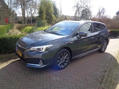 Subaru Impreza - 2.0i 150pk Lineartronic CVT Premium 4X4 AWD, bij partner