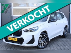 BMW iX1 - XDrive30 67 kWh M-Sport | 12 Mnd. Garantie & SOH 92, 3%| Nette en complete iX1 met histori