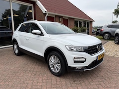 Volkswagen T-Roc - 1.5 TSI STYLE BUSINESS Orig. NL/Camera/ACC/Navigatie/