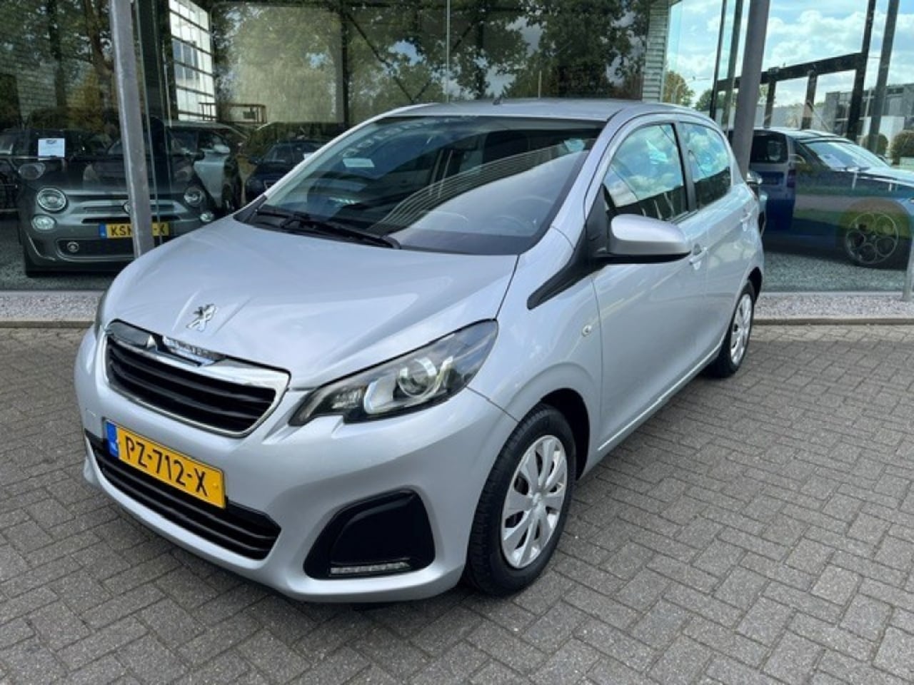 Peugeot 108 - 1.0e-VTi Active 5Drs AIRCO - AutoWereld.nl