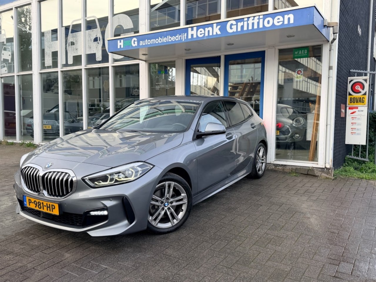 BMW 1-serie - 118i Business Edition M Sport I Carplay I Hifi I Climate contr. - AutoWereld.nl