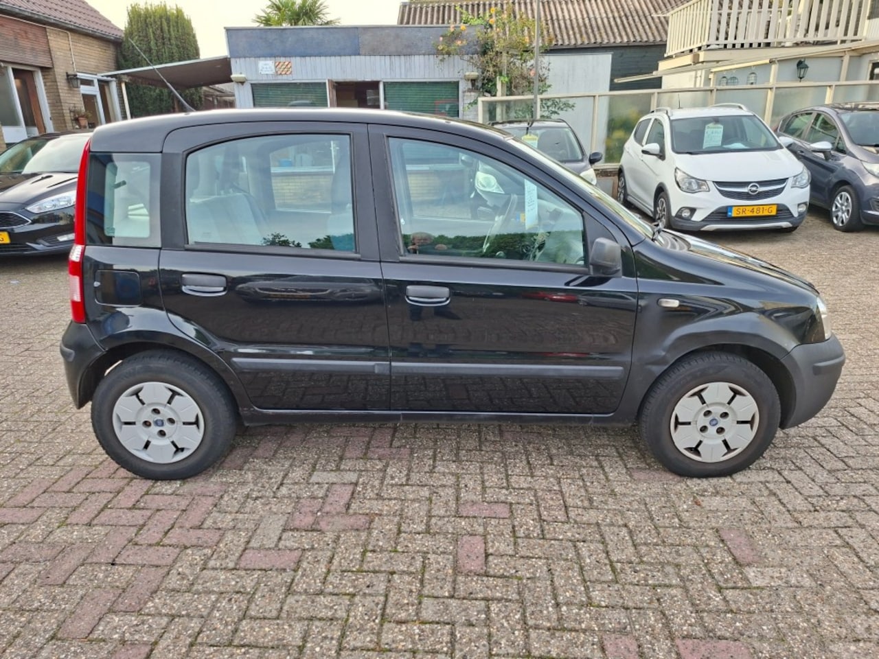Fiat Panda - 1.1 Young RADIO CD/CENTRALE VERGRENDELING/APK 03-27
