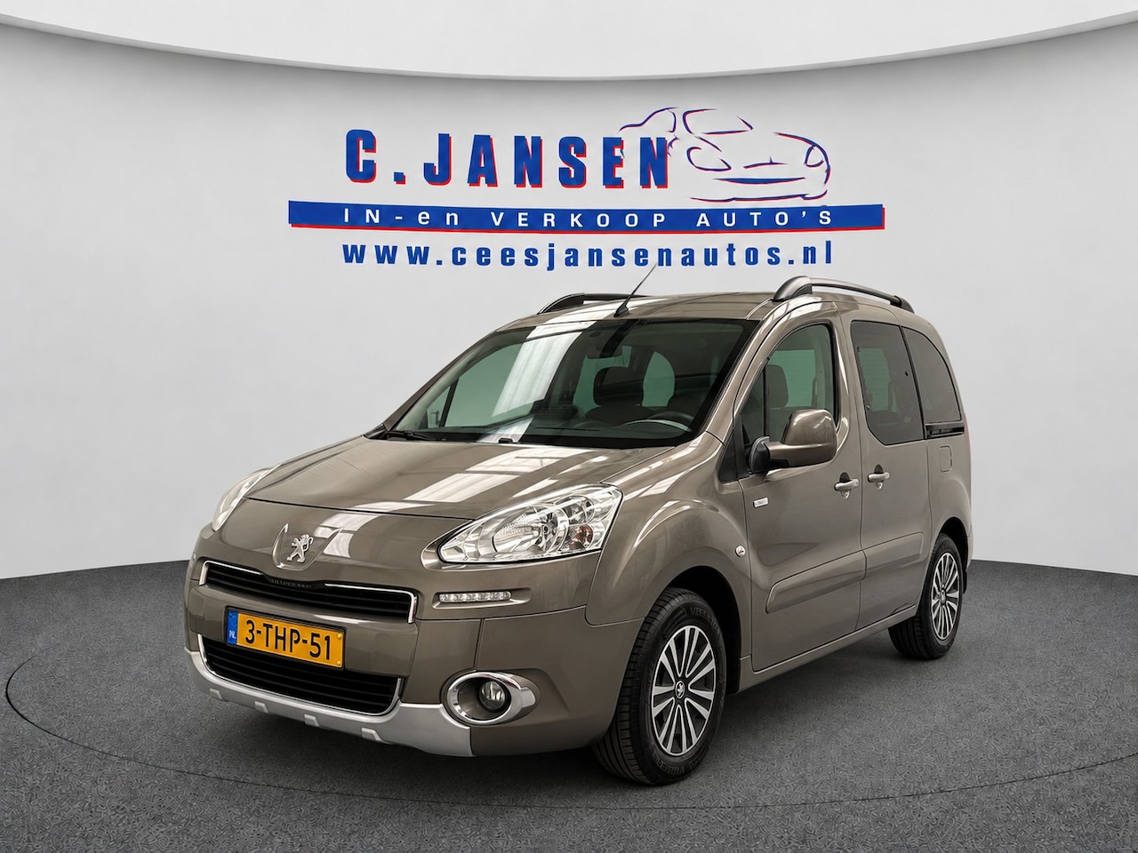 Peugeot Partner Tepee - 1.6 VTi Style Nette auto! | Airco | Audio-navigatie full map | Dakrails - AutoWereld.nl