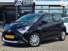 Toyota Aygo - 1.0 VVT-i x-play |AIRCO|CAMERA|CARPLAY