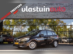 BMW 2-serie Active Tourer - 218i High Executive , Trekhaak, Navigatie, Stoelverwarming,