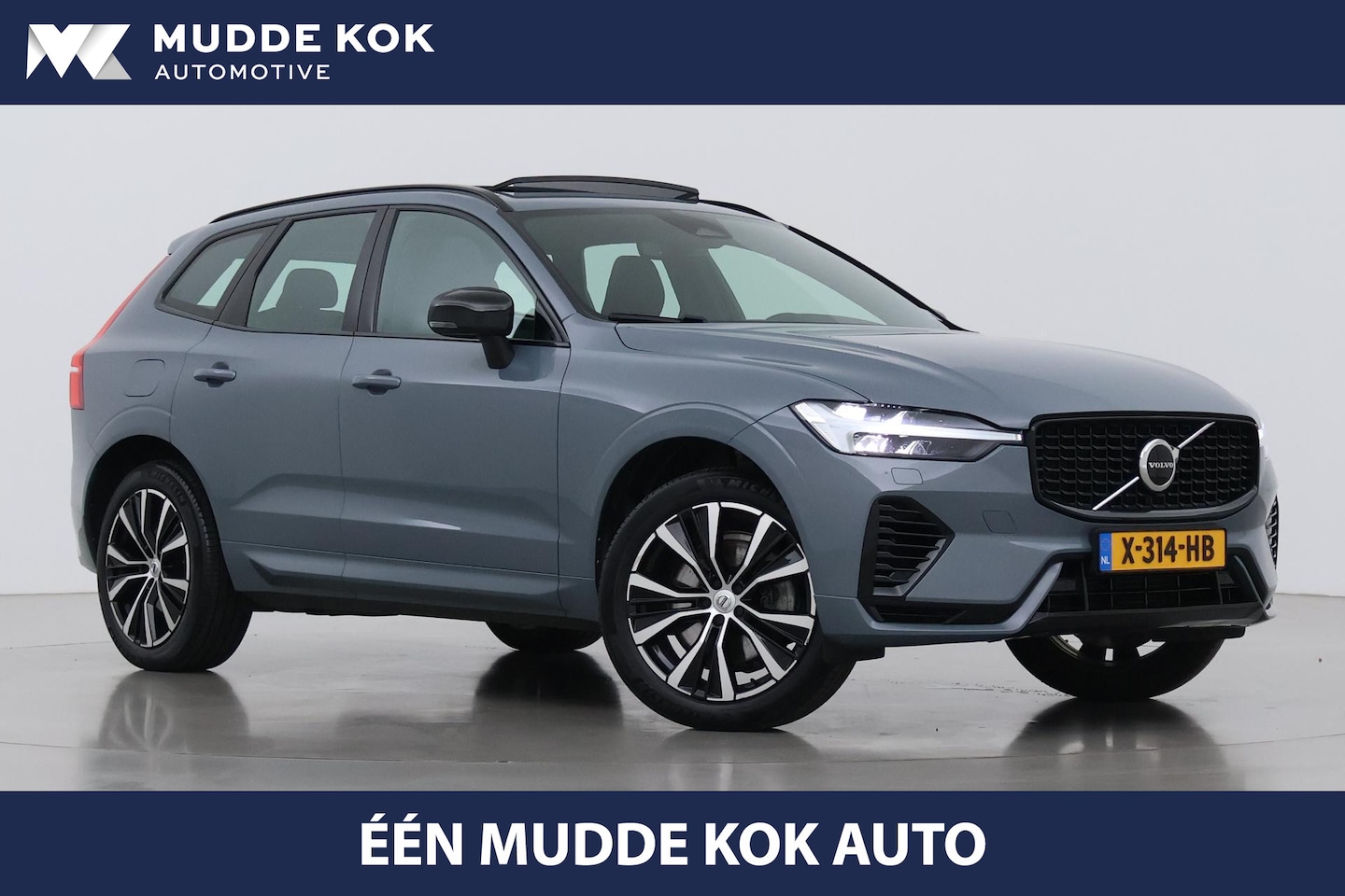Volvo XC60 - T6 Plus Dark | Long Range | Panoramadak | Trekhaak | Camera | BLIS | Keyless | Memory - AutoWereld.nl