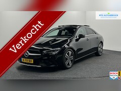 Mercedes-Benz CLA-Klasse - 180 Business Solution Luxury PANO CAMERA SFEERVERLICHTING NAVI CARPLAY