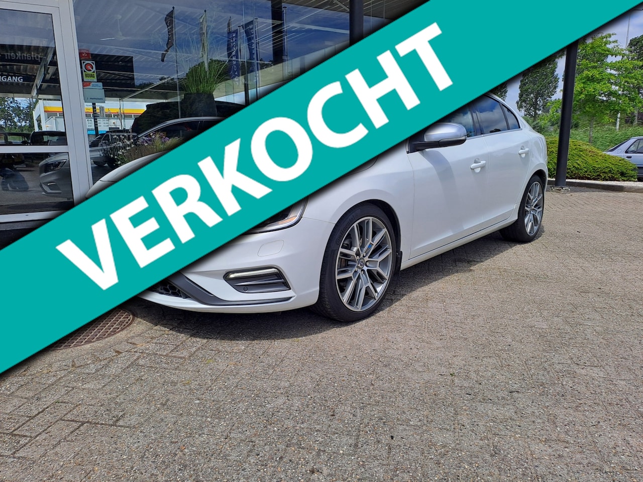 Volvo S60 - 3.0 T6 AWD Summum BIJZONDER MOOIE UITVOERING!! - AutoWereld.nl