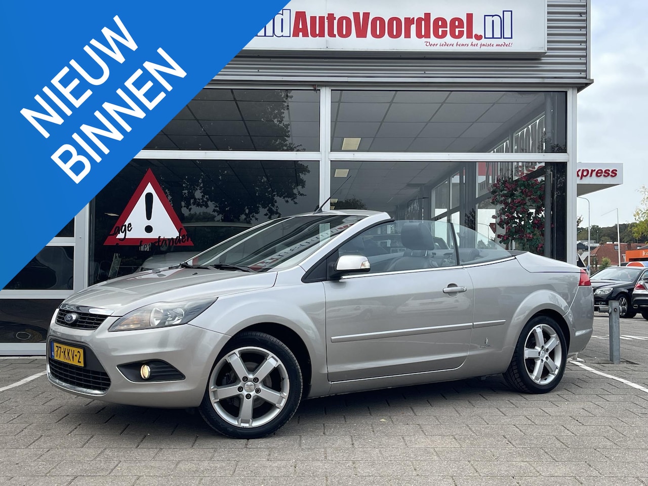 Ford Focus Coupé-Cabriolet - 1.6 Titanium /Cruise/Stoelverw./Navi/Trekhaak/Leder int./ - AutoWereld.nl