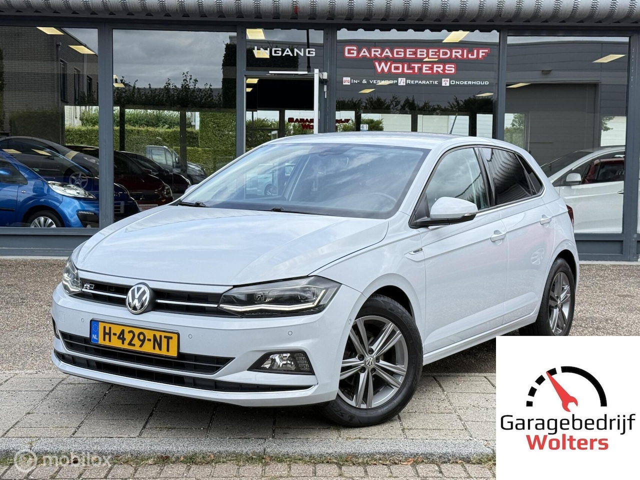 Volkswagen Polo - 1.0 TSI Highline R-LINE AUTOMAAT STOELVERWAR - AutoWereld.nl