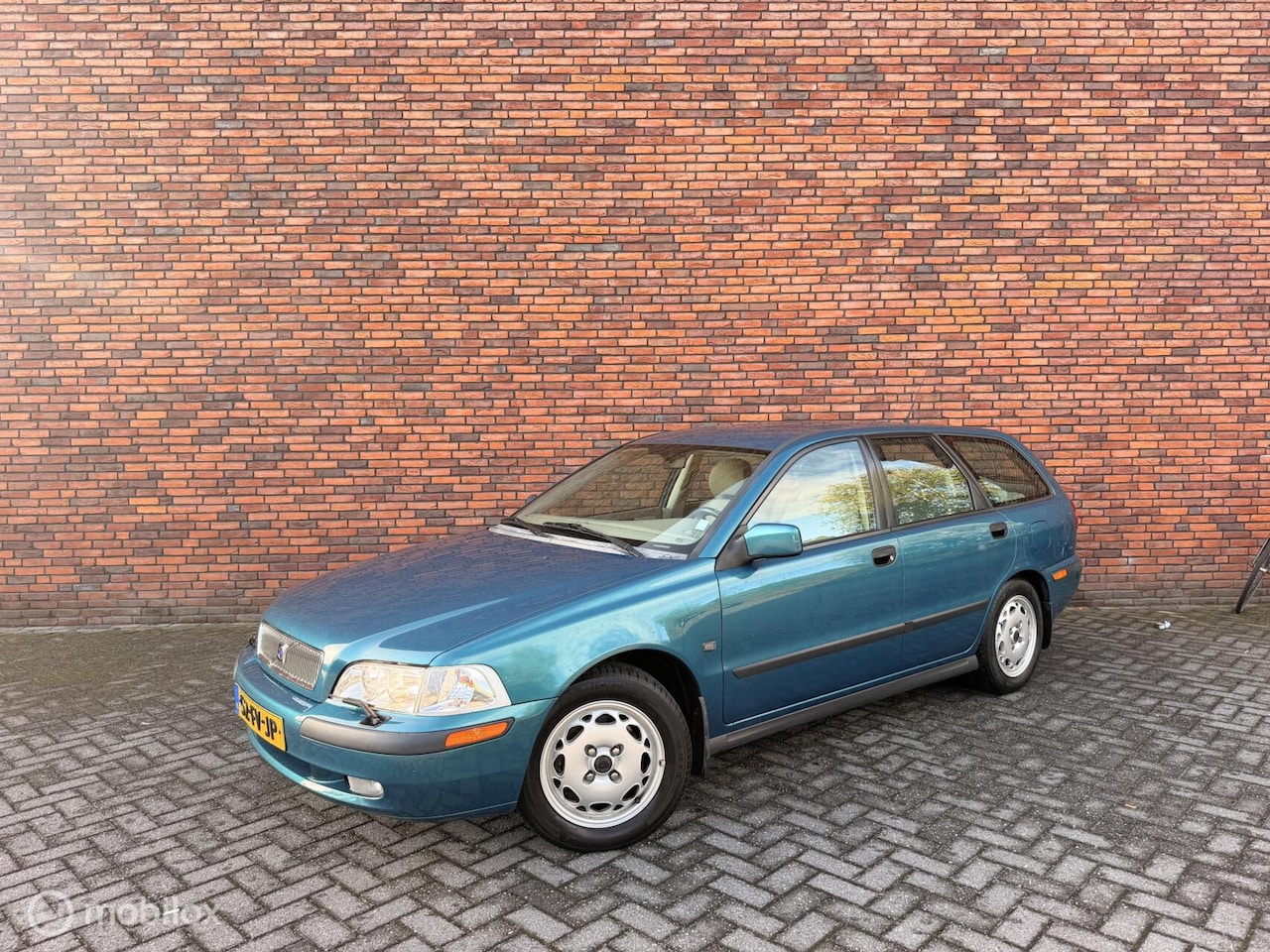 Volvo V40 - 1.8 Nieuwe APK AIRCO CRUISE - AutoWereld.nl