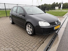 Volkswagen Golf - 1.6 FSI Comfortline