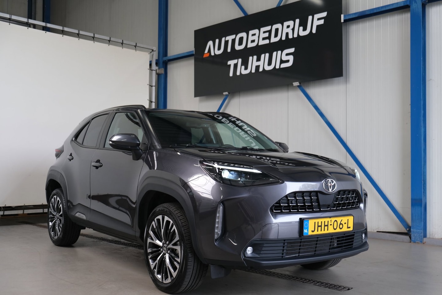 Toyota Yaris Cross - 1.5 Hybrid 130 GR SPORT - Airco, Cruise, Virtual display, Camera, Stoel/stuur verwarming, - AutoWereld.nl