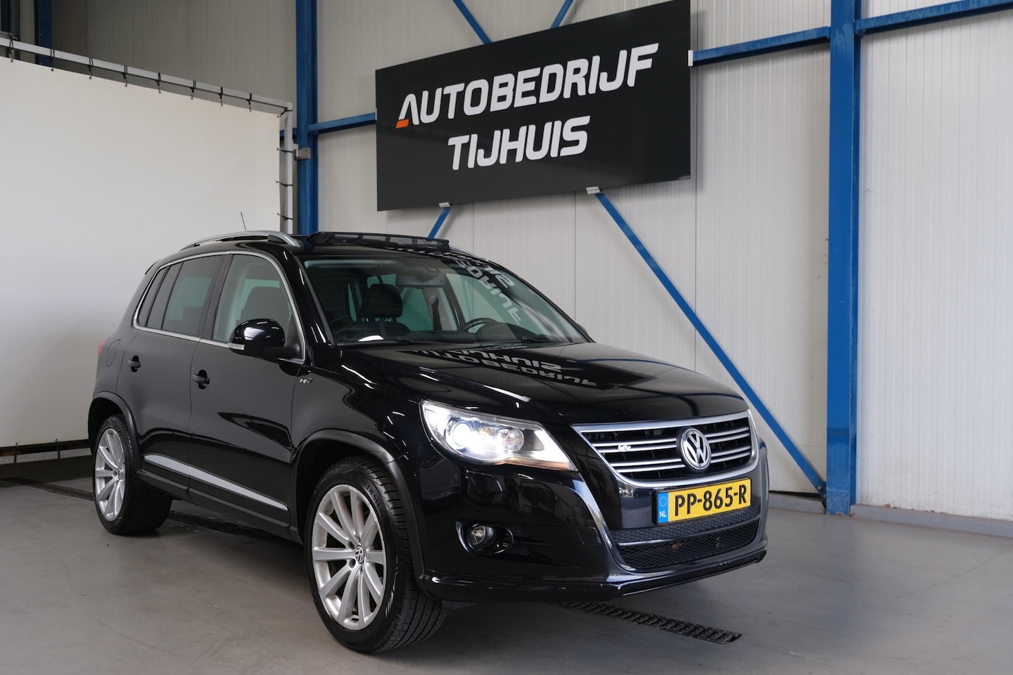 Volkswagen Tiguan - 2.0 TSI Sport&Style 4Motion > Export < - AutoWereld.nl