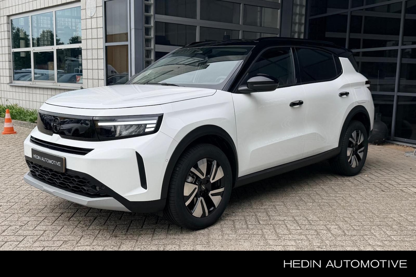 Opel Frontera - 1.2 Turbo Hybrid GS Airco | Stoel en Stuurverwarming | Voorruit verwarming | Navigatie | C - AutoWereld.nl