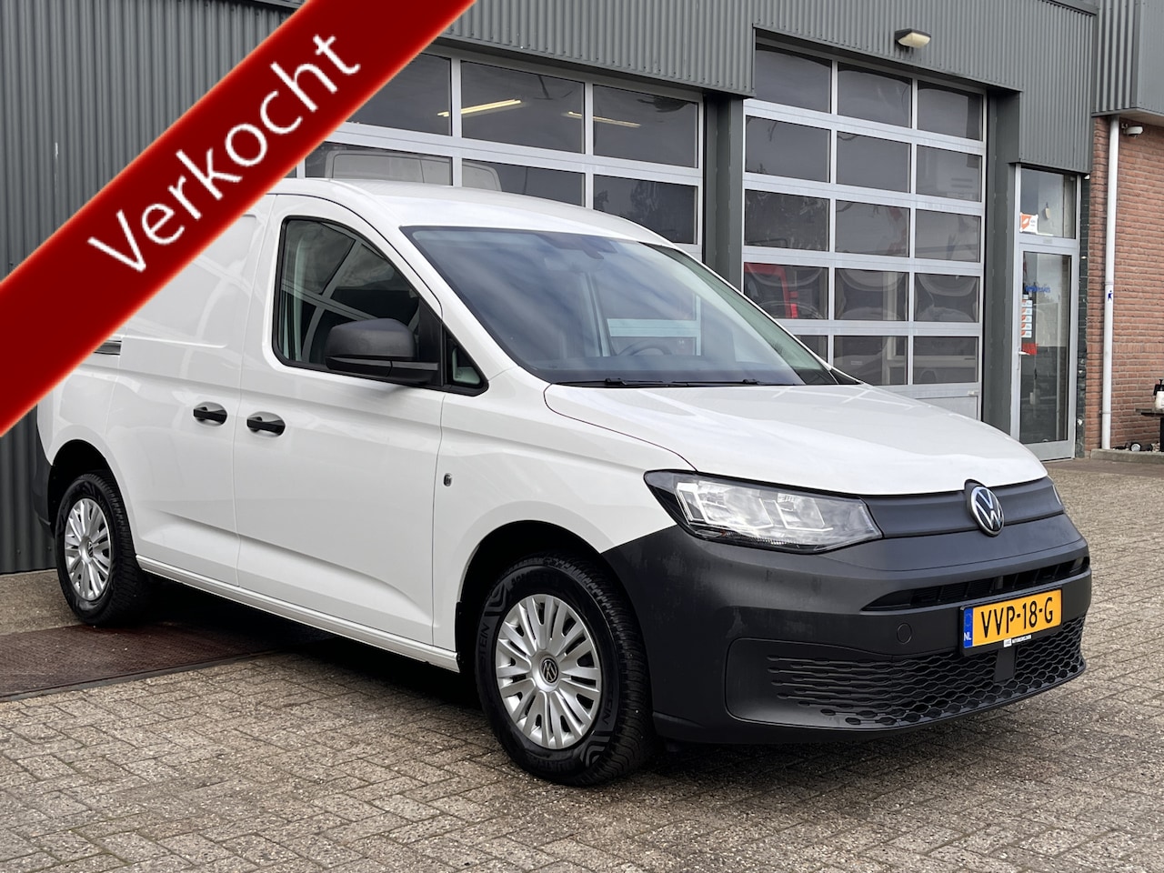 Volkswagen Caddy Cargo - 2.0 TDI Airco Cruise controle Trekhaak 1400kg trekgewicht Apple carplay Navigatiesysteem P - AutoWereld.nl