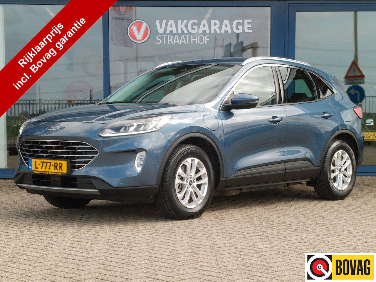Ford Kuga - 2.5 PHEV Titanium 2.5 PHEV Titanium, Carplay + Android Auto / Camera + Sensoren / Adaptive Cruise / 17' LMV - AutoWereld.nl