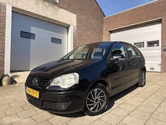 Volkswagen Polo - 1.2-12V Sportline