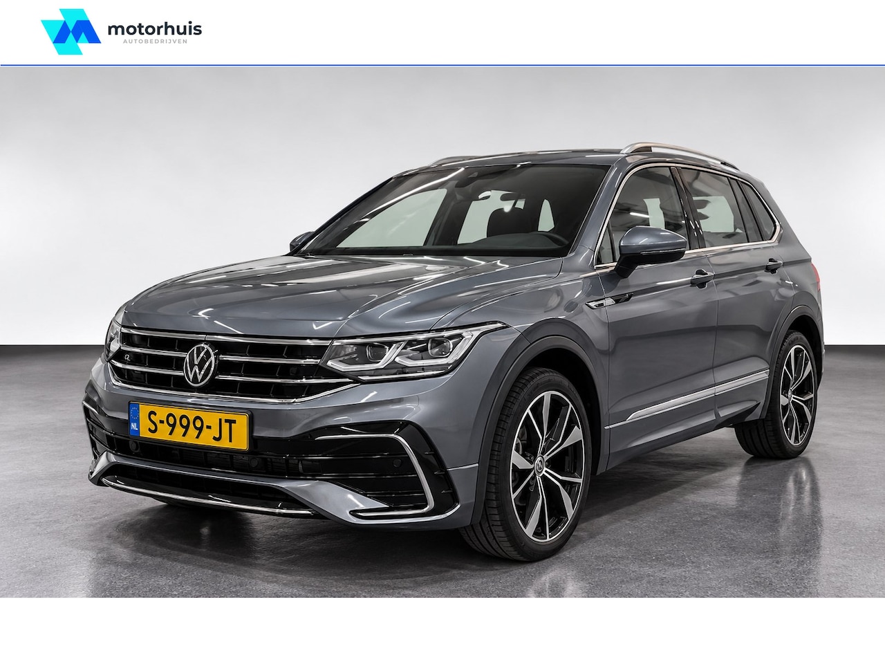 Volkswagen Tiguan Allspace - 1.5 TSI R-Line | Apple Carplay/Android Auto|telefoonintegratie premium | Armsteun achter | - AutoWereld.nl
