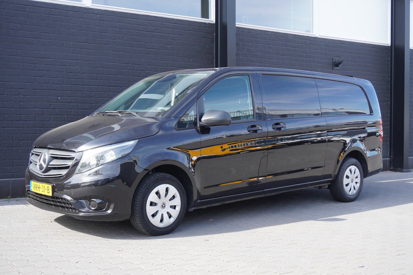 Mercedes-Benz Vito - 114 CDI XL 2xSchuif Automaat EURO 6 - AC/Climate - Navi - Cruise - €19.900,- Excl. - AutoWereld.nl