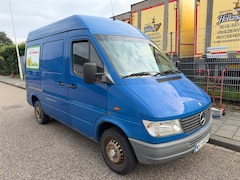 Mercedes-Benz Sprinter - 208 D kort /Hoog +31641468730