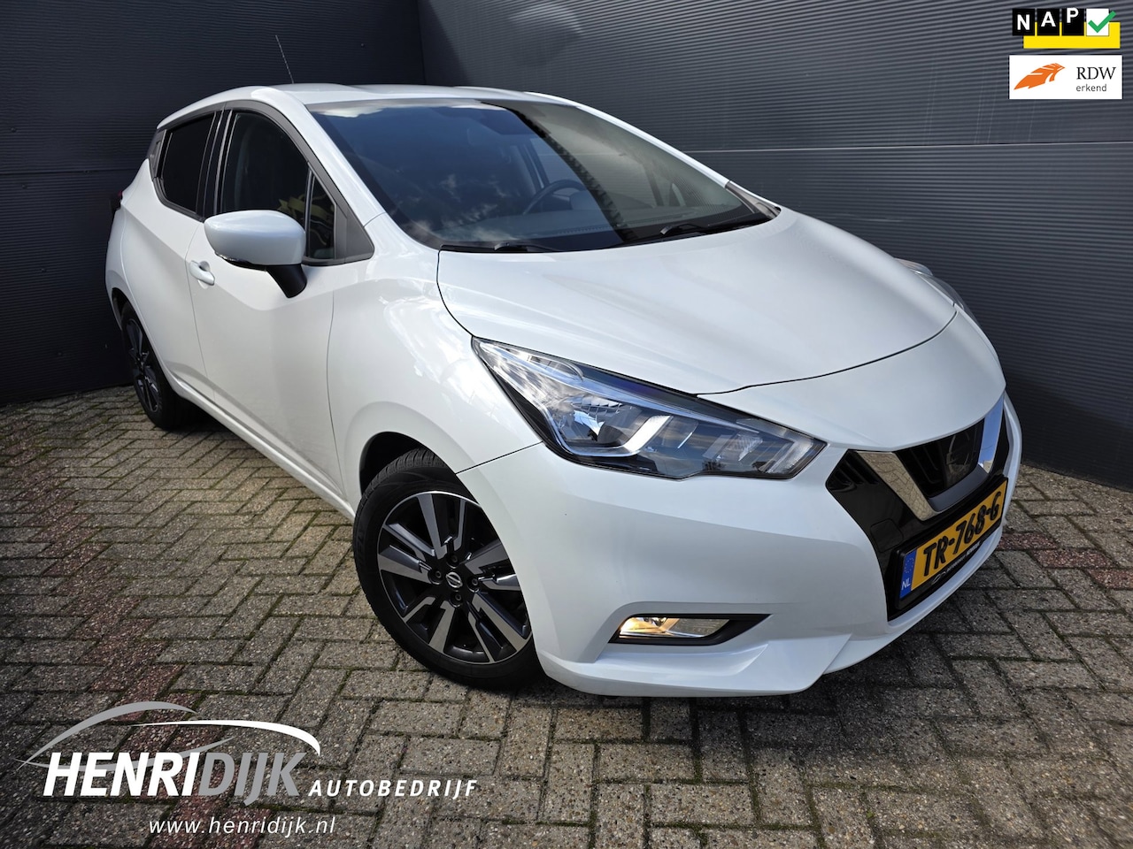 Nissan Micra - 0.9 IG-T N-Connecta Navi / Camera / Cruise / DAB - AutoWereld.nl