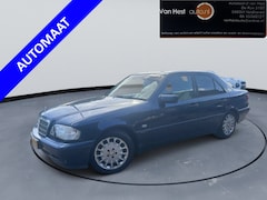 Mercedes-Benz C-klasse - 240 Classic NWE AK | CLIMA | TREKHAAK | CRUISE CONTROL | SPORTVELGEN