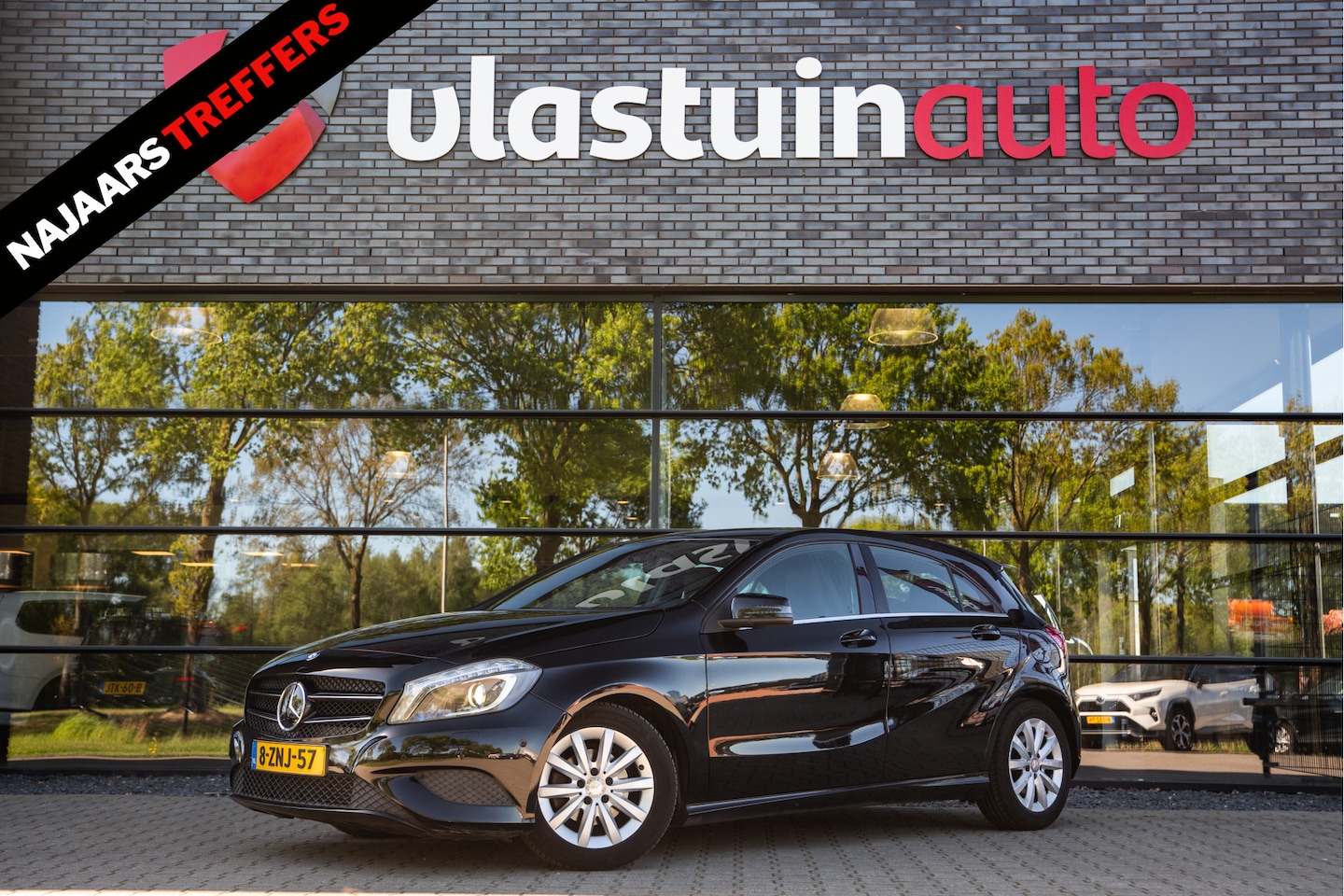 Mercedes-Benz A-klasse - 180 Ambition 180 Ambition , Led, Cruise control, Navigatie, NL-Auto - AutoWereld.nl