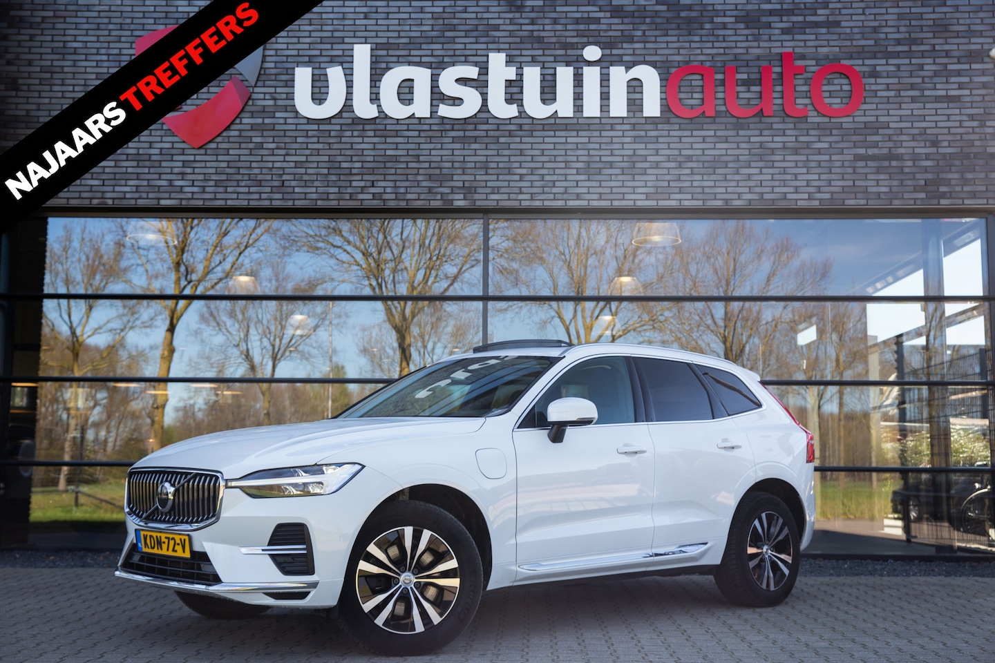 Volvo XC60 - 2.0 T8 Plug-in hybrid AWD Plus Bright Long Range , Panoramadak, Keyless entry, Carplay, - AutoWereld.nl