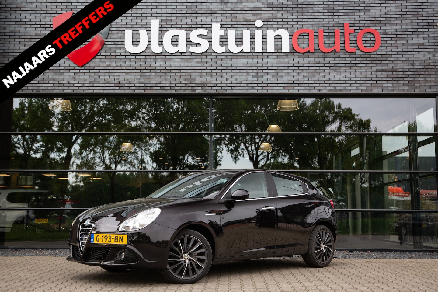 Alfa Romeo Giulietta - 1.4 T Distinctive 1.4 T Distinctive , Cruise control, Stoelverwarming, - AutoWereld.nl