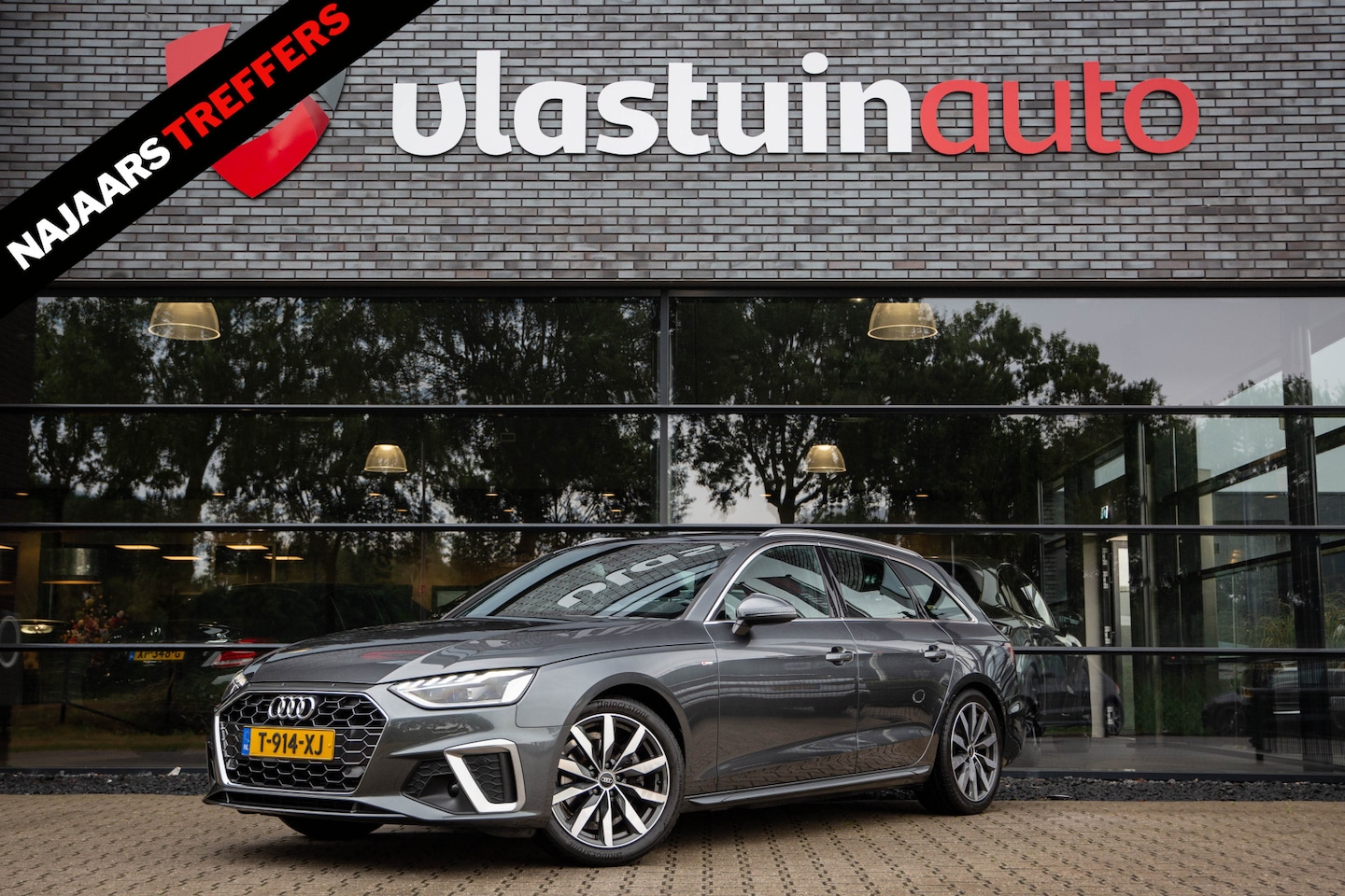 Audi A4 Avant - 35 TFSI S edition 35 TFSI S edition , Trekhaak, B&O, Camera, Sfeerverlichting, - AutoWereld.nl