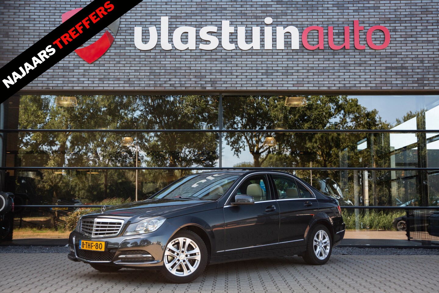 Mercedes-Benz C-klasse - 220 CDI BlueEFFICIENCY Edition Avantgarde 220 CDI BlueEFFICIENCY Edition Avantgarde , Panoramadak, Trekhaak, Navigatie, - AutoWereld.nl