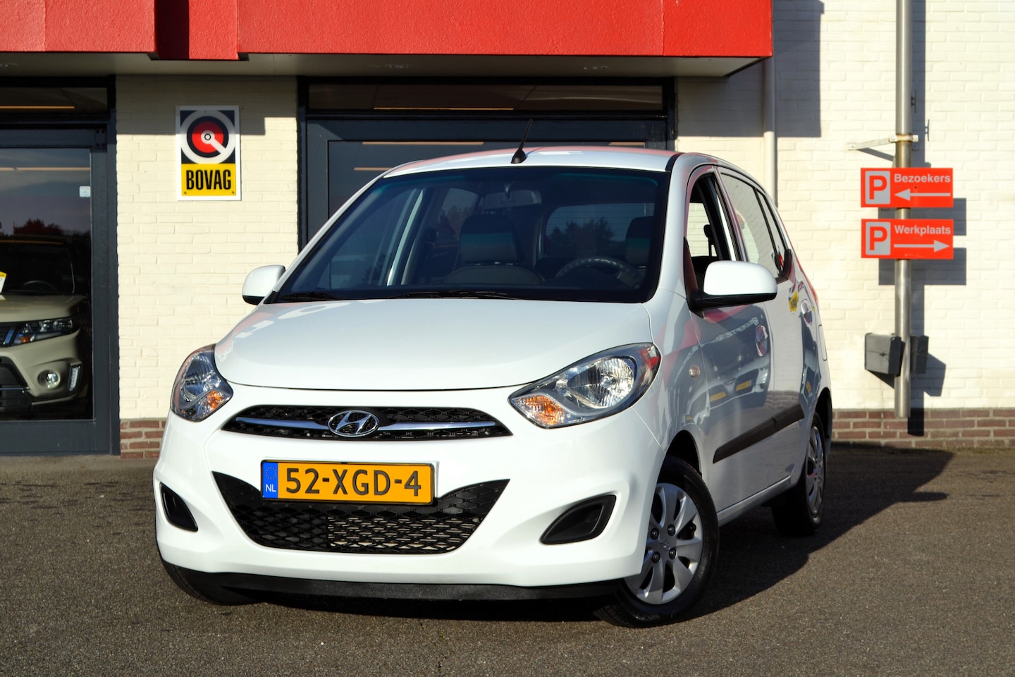 Hyundai i10 - 1.1 i-Drive Cool 1.1 i-Drive Cool, 5 Drs, Airco, NL-auto, 1e eigenaar ! 12.700 km ! Uniek ! - AutoWereld.nl