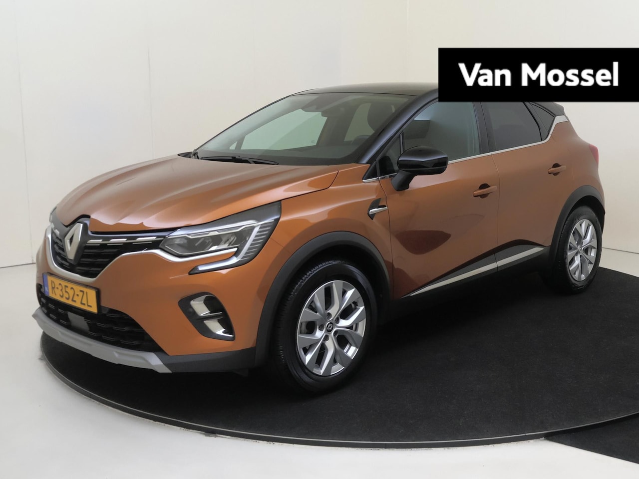 Renault Captur - 1.3 TCe 140 Intens |Trekhaak 1200 kg |Navigatie | Cruise & Climate Control | Achteruitrijc - AutoWereld.nl