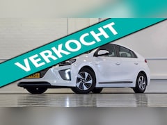 Hyundai IONIQ - 1.6 GDi First Edition Pano Leer Vol opties Garantie