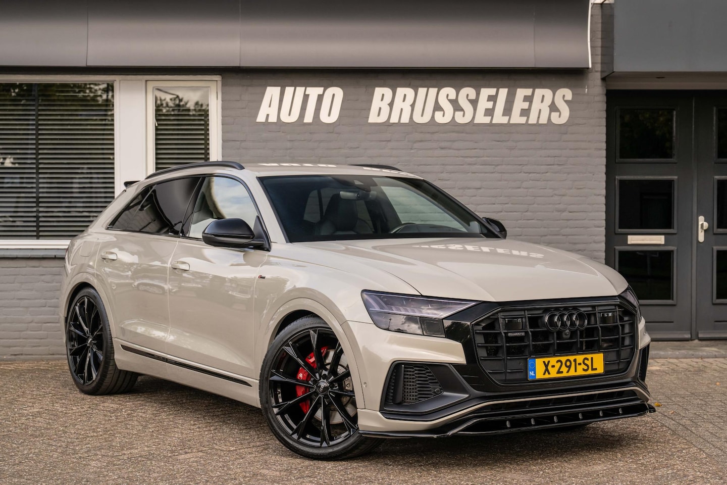 Audi Q8 - 55 TFSI e quattro Pro S-Line Plus SQ8 Look-RS Zetels........ - AutoWereld.nl